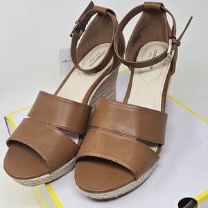Liz Claiborne Womens Sandles Size 10 Majorca Cognac Brown